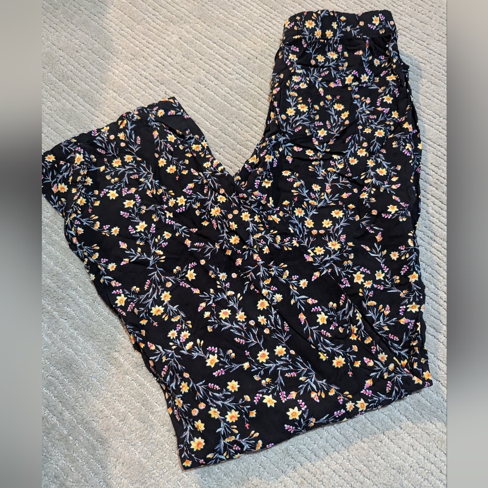 Floral pattern pants - Picture 2 of 4